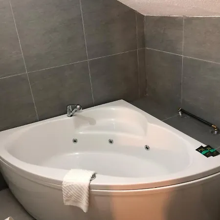 Attico Apartment Kragujevac